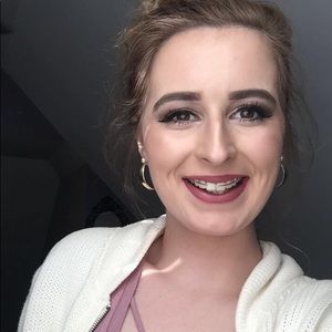 Meet your Posher, Riley